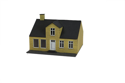 HT 87223 Byhus med kvist og bagerbutik.